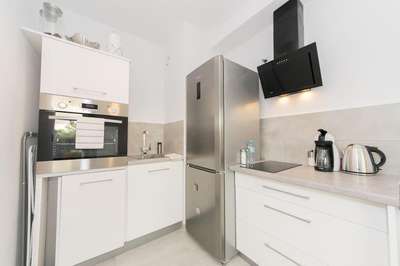 Апартаменты Cosy Studio With Private Garage P4You Pl Краков Экстерьер фото